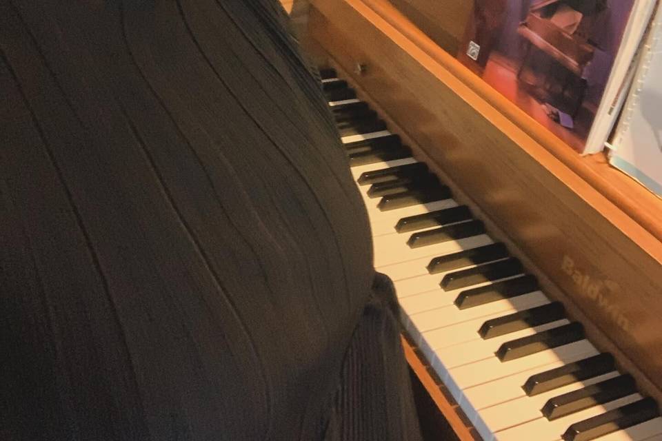 Liz Marion Piano