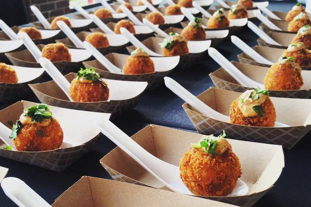 Yum Dum Food Truck​