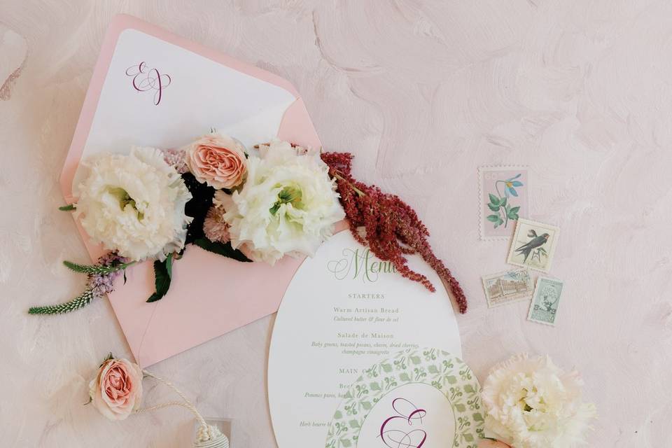 Magenta floral arrangement