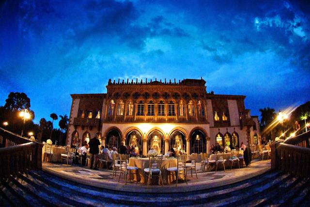 Outdoor wedding reception