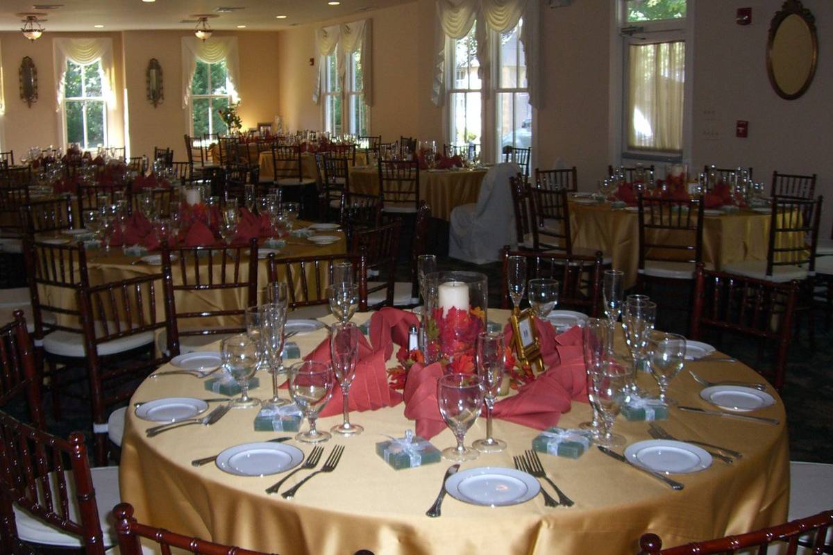 Top Savage Mill Wedding Venue  Learn more here 