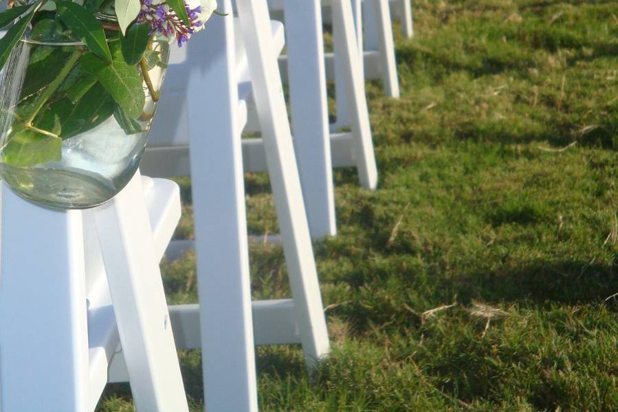 Flower aisle marker