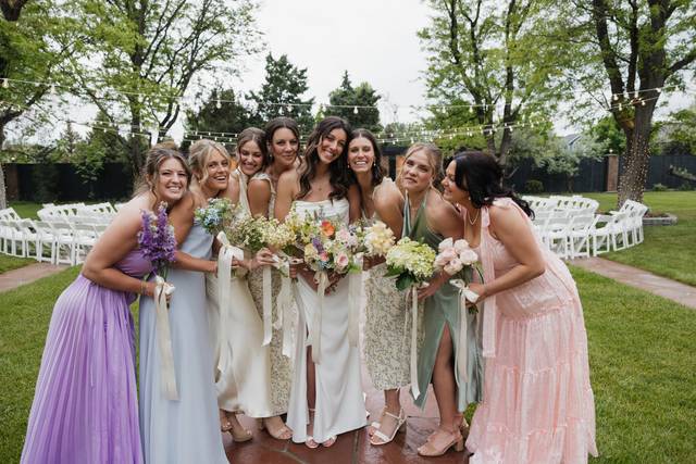 Monochromatic Bridesmaids