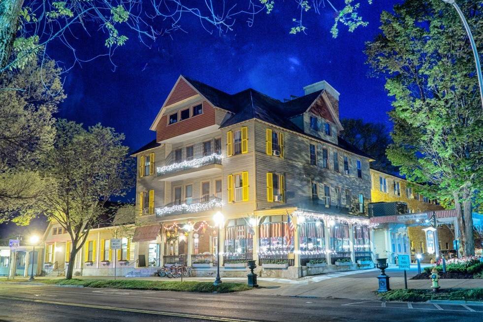 The Inn at Saratoga - Hotel Weddings - Saratoga Springs, NY - WeddingWire