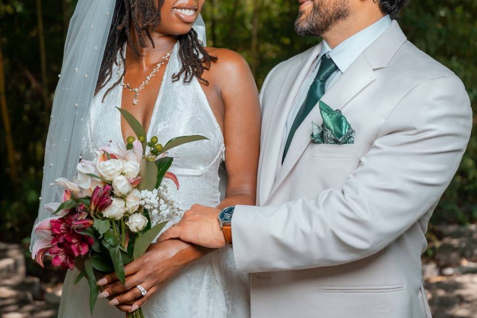 austin-wedding-photography-bride-groom-portrait-zan-visuals.jpg