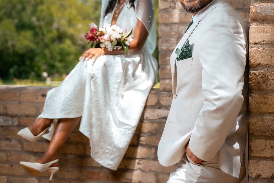groom-portrait-bride-stone-arch-zan-visuals.jpg