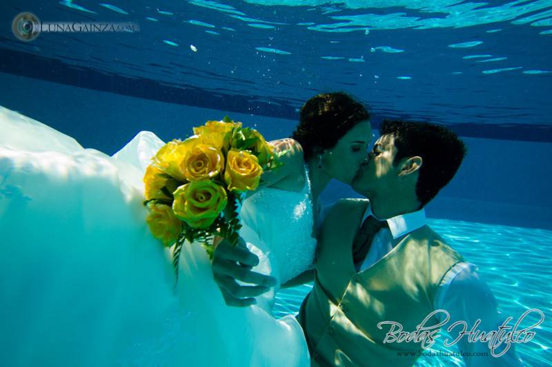 Bodas Huatulco