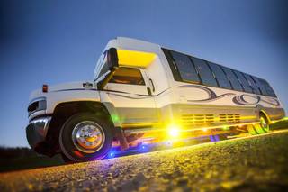 Davis Bus & Limo