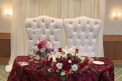 Sweetheart table