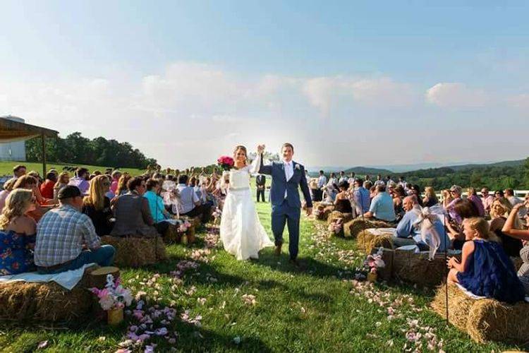 The White Rose at Hidden Meadows Farm