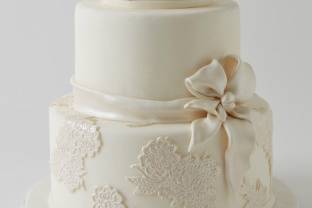 White three tiered cake