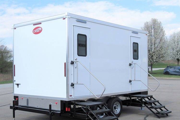 Saginaw Bay Restroom Trailers