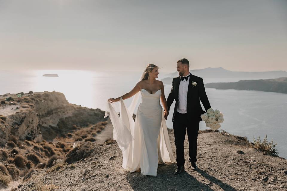 Wedding in Santorini El Viento