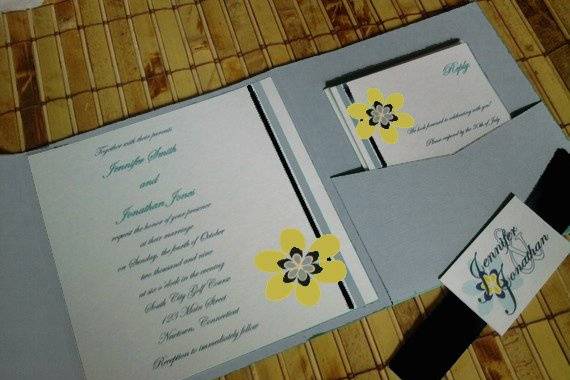 retro style invitation, in gray and yellow