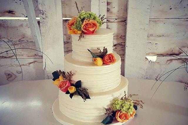 Rustic wedding cake