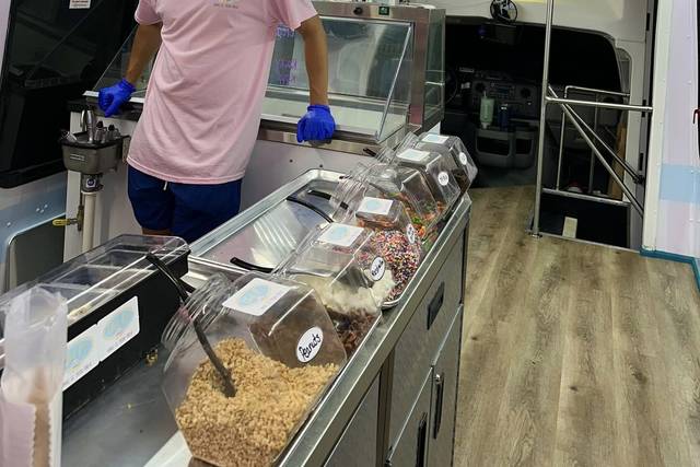 Ellie P's Mobile Ice cream Parlor