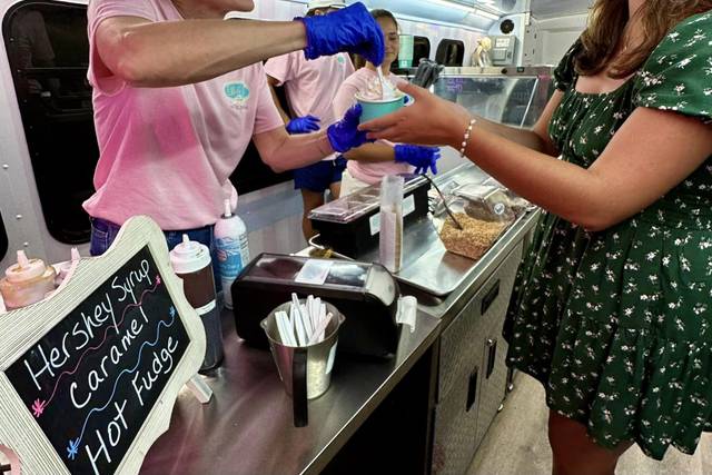 Ellie P's Mobile Ice cream Parlor