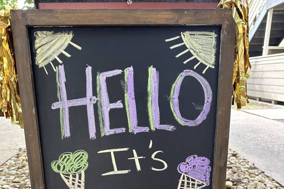 Ellie P's Mobile Ice cream Parlor