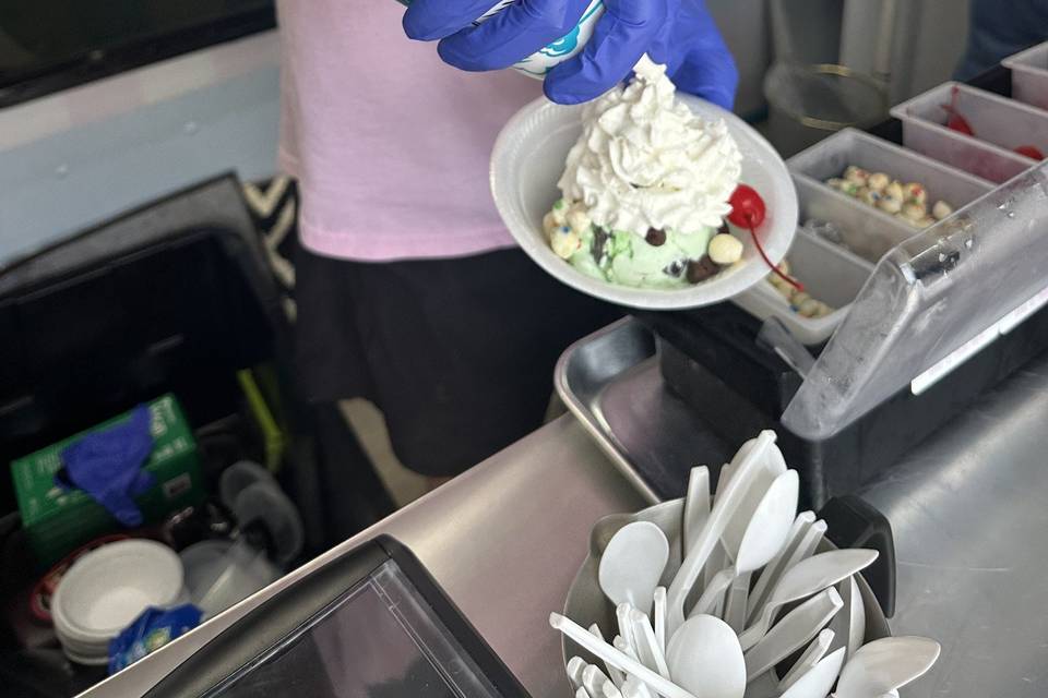 Ellie P's Mobile Ice cream Parlor