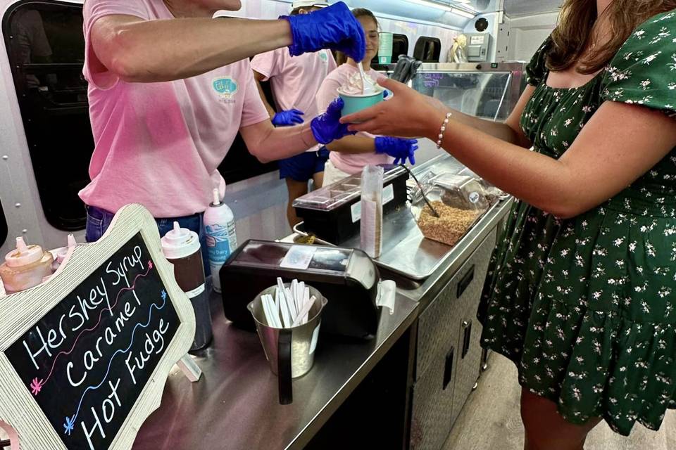 Ellie P's Mobile Ice cream Parlor