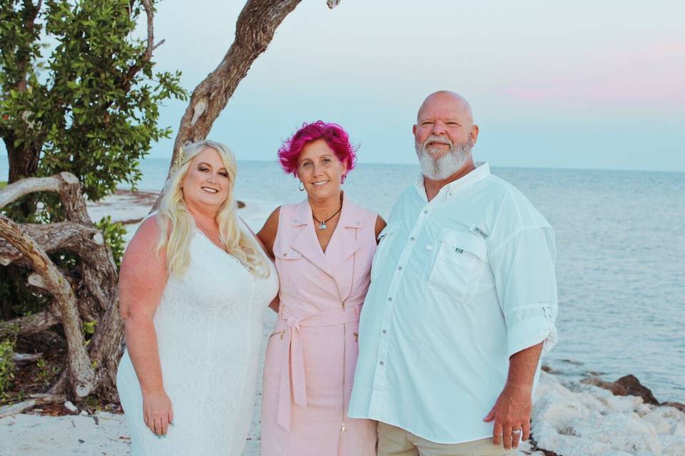 Latitude 24 Weddings