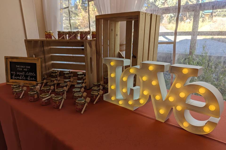 K. Mae Weddings