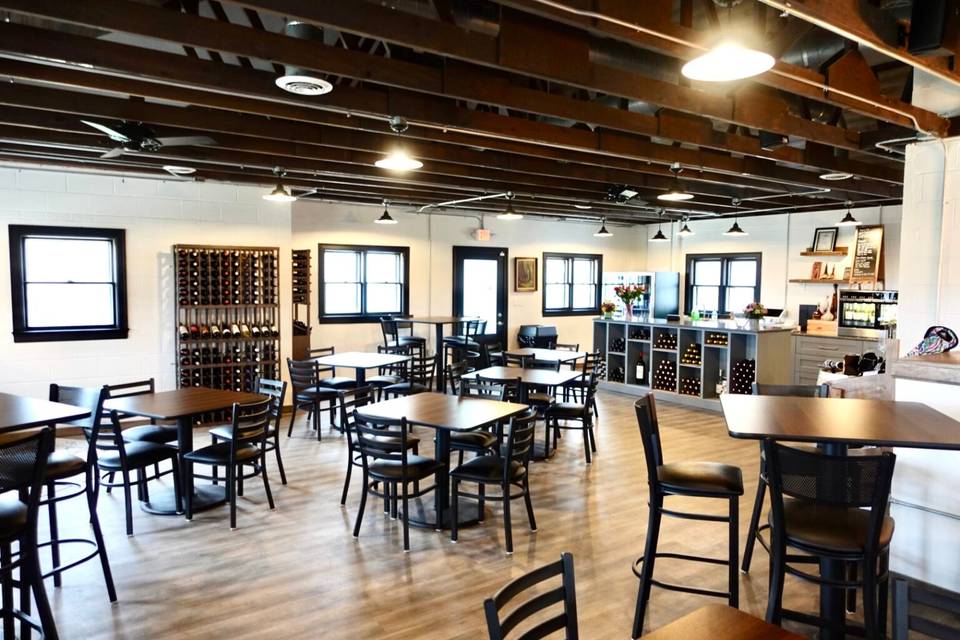 Grape Vines Wine Bar