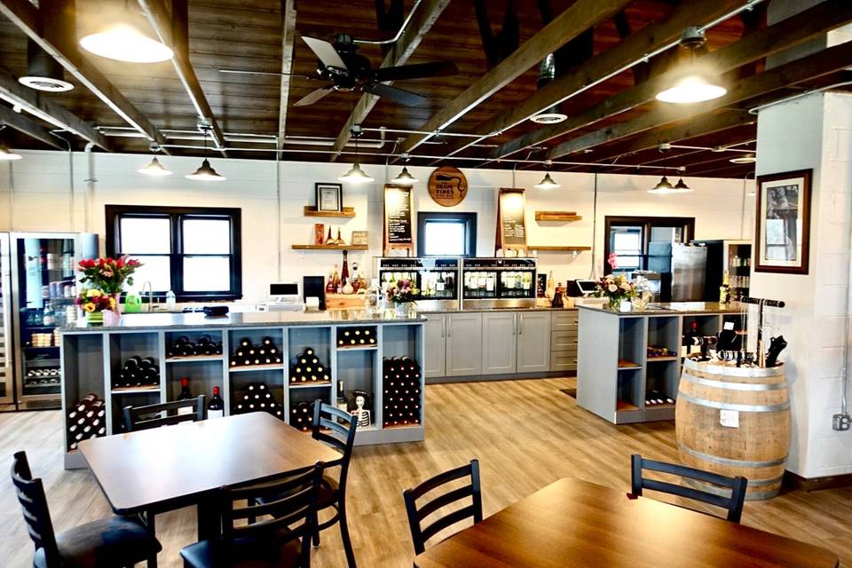 Grape Vines Wine Bar