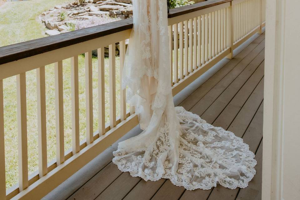 Bridal gown
