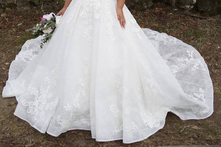 Plus size wedding gowns