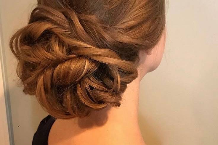 Hair updo