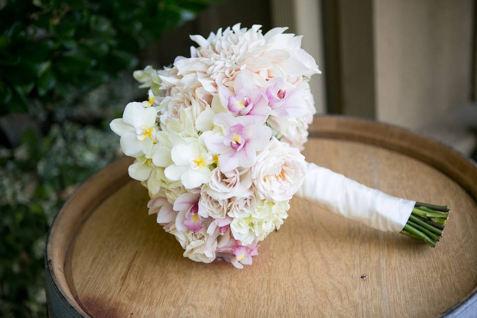 Wine Country Flowers LLC