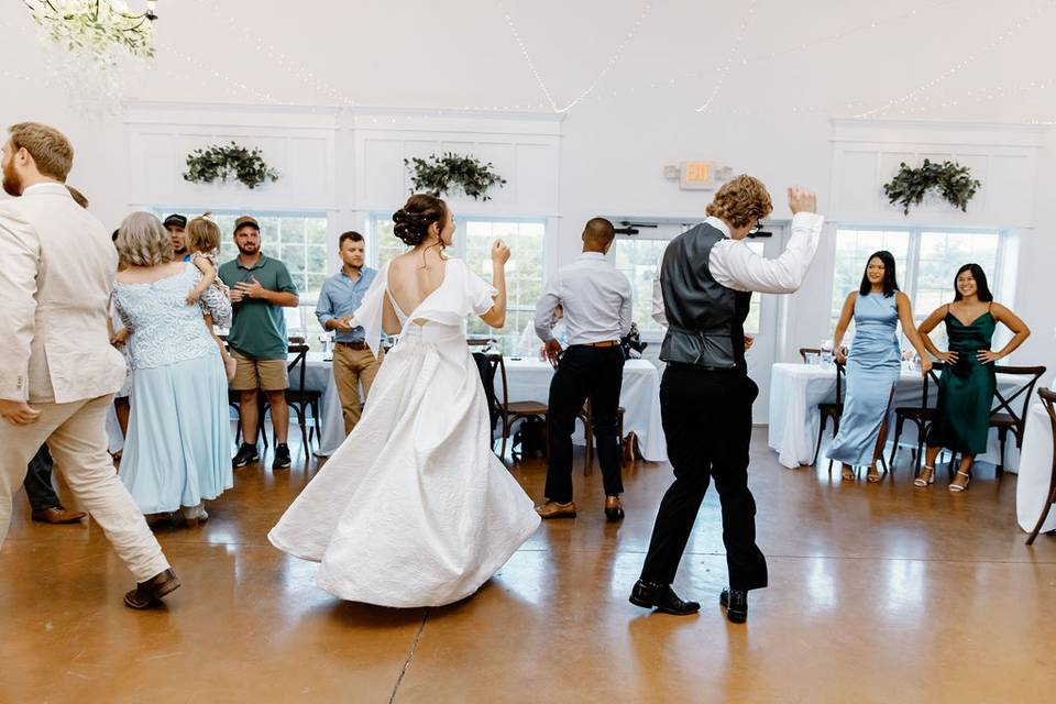 Dancing at Willow & Stone