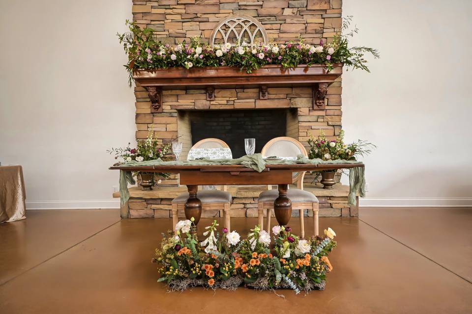 The sweetheart table