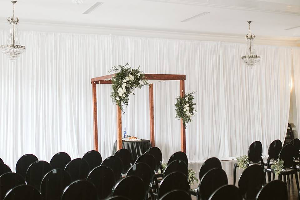 Orlo-Modern Chuppah