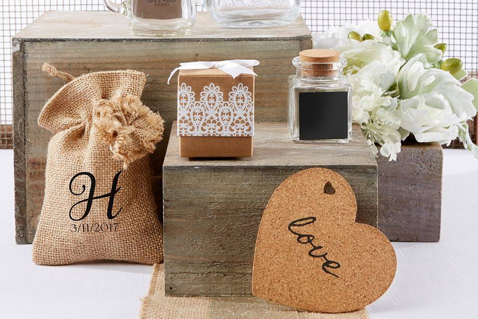 Rustic favors