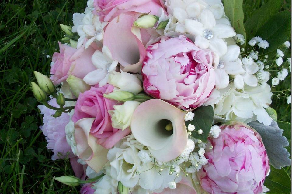 Rustic and romantic flowers
