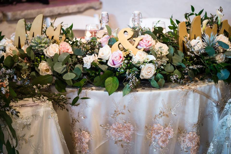 Bride & Groom Center Piece