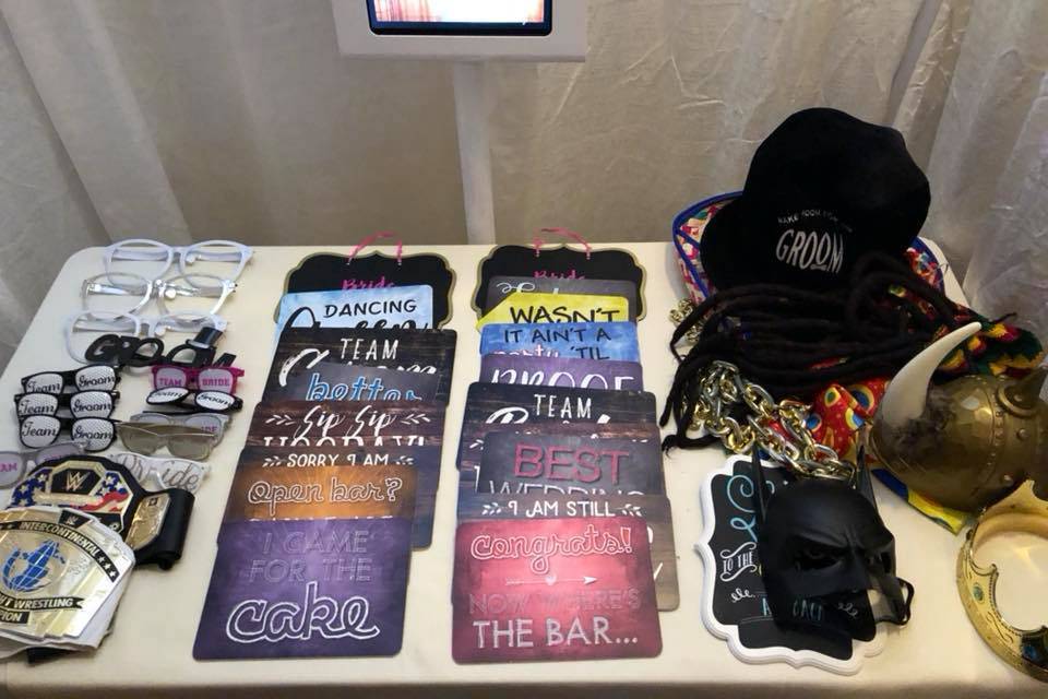 Photo Booth Props Table