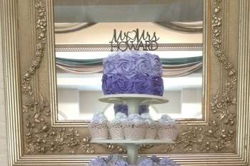 Ombre wedding cake/cupcakes