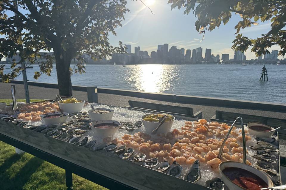 Raw Bar on the Lawn