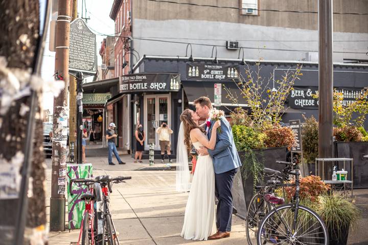 Outdoor wedding at our Piazza!