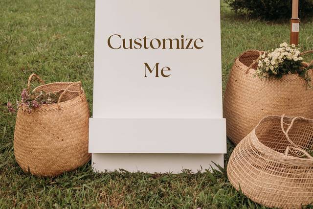 Customizable flower bar