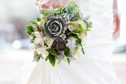 Adaptation Floral Design