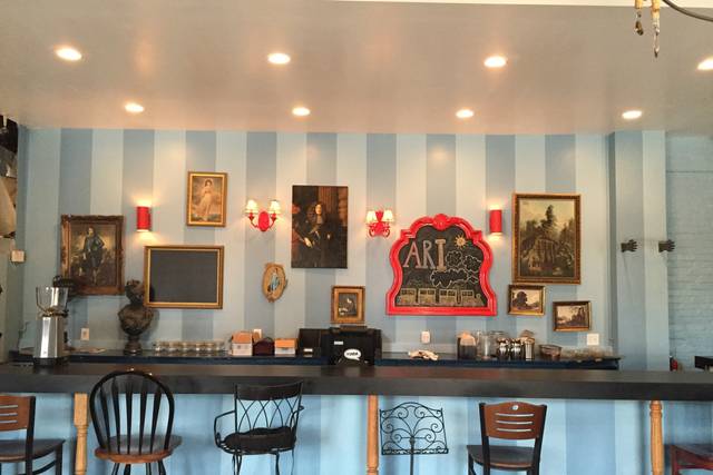 Amélie's French Bakery