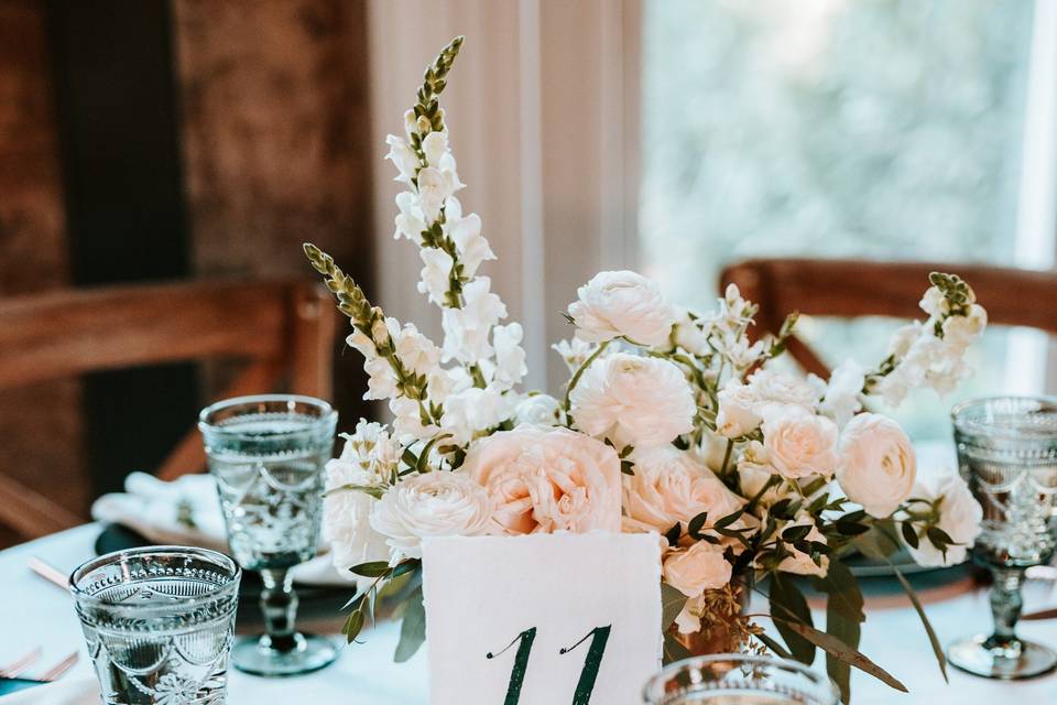 White floral centerpiece