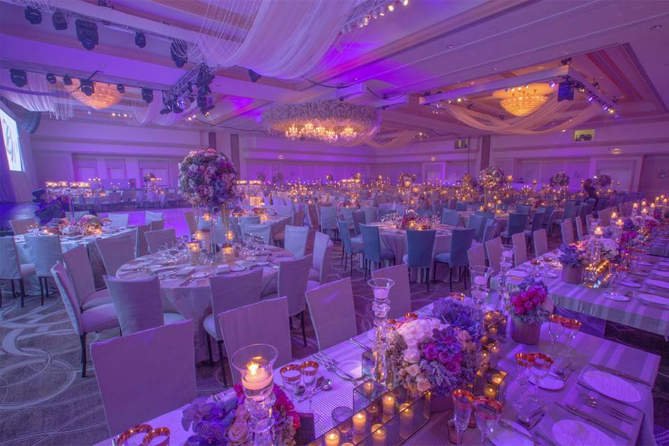 Spacious banquet hall