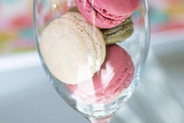 Le Macaron French Pastries