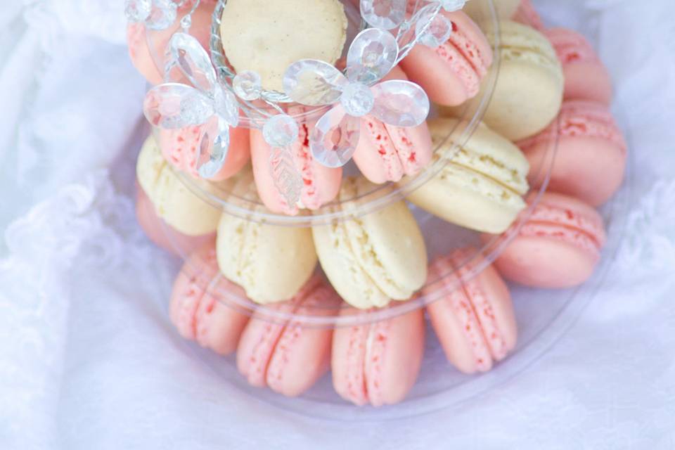 Le Macaron French Pastries