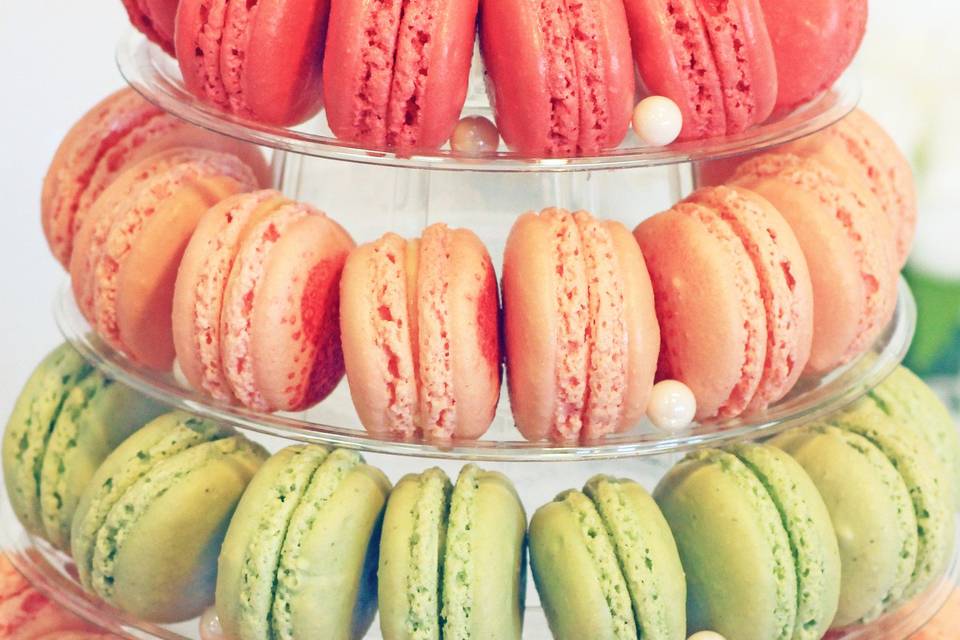 Le Macaron French Pastries